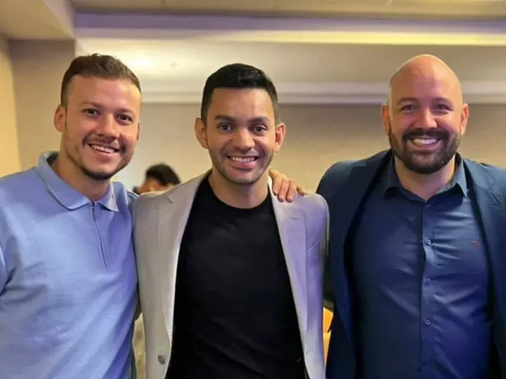 Muryllo Queiroz com Marcos e Thalles, que ensinaram junto na imersão